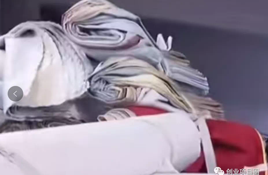 摆地摊卖桌布，这个项目或能让你月入过万！