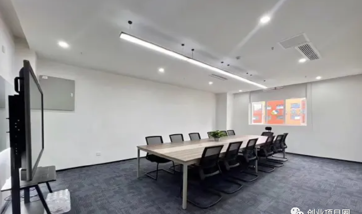 《抓住短视频红利，靠直播设备售卖月入3万的商机揭秘》