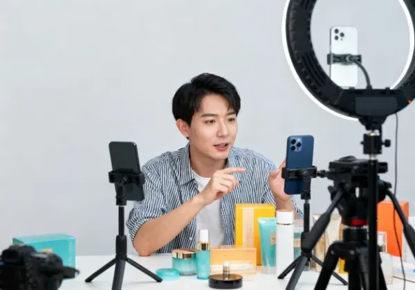 从零开始的实战心得：一个人玩转直播电商的硬核逻辑