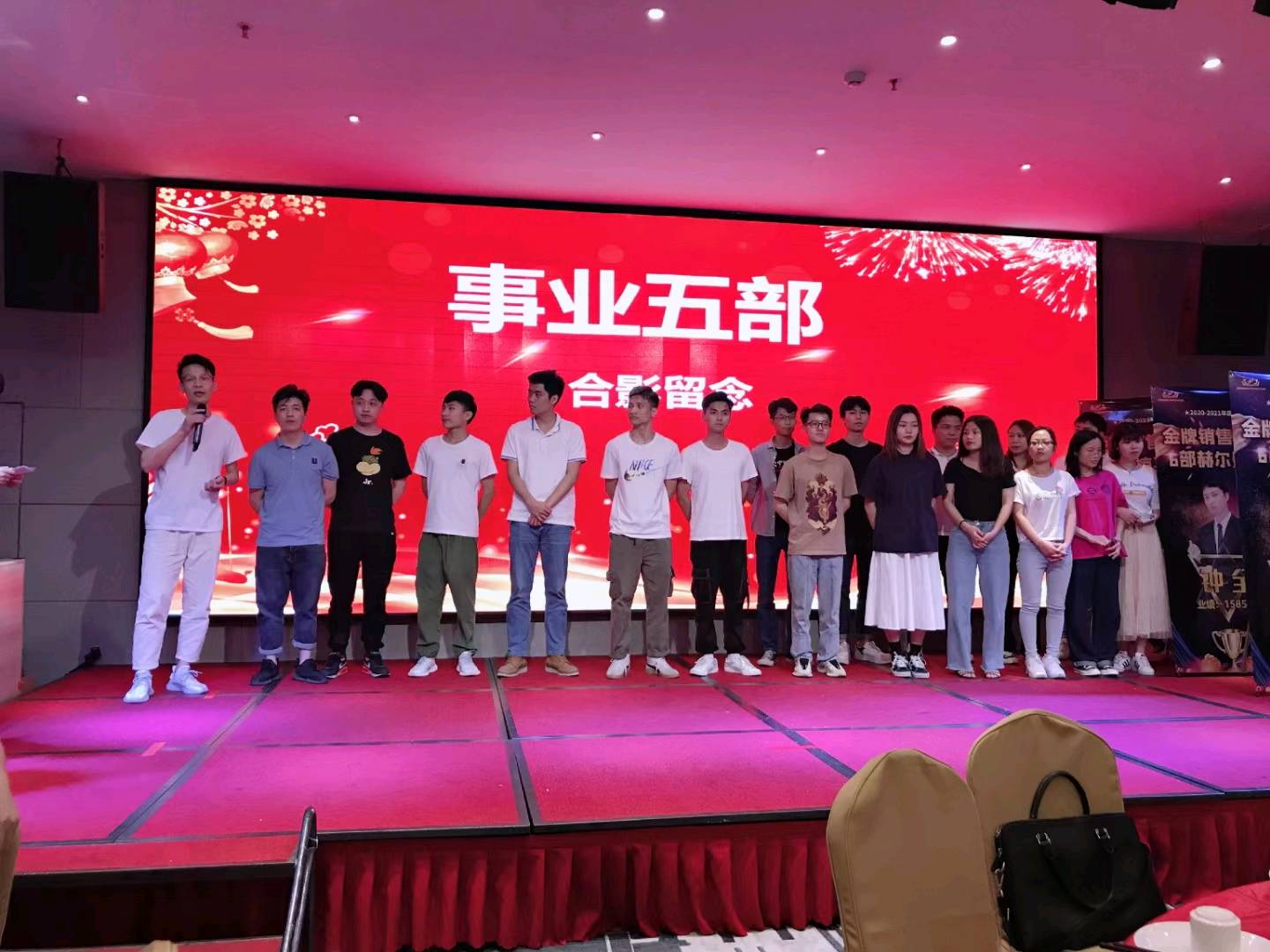 知识付费项目，不管是自己做，还是找志同道合的朋友一起。了解后你会感谢我！