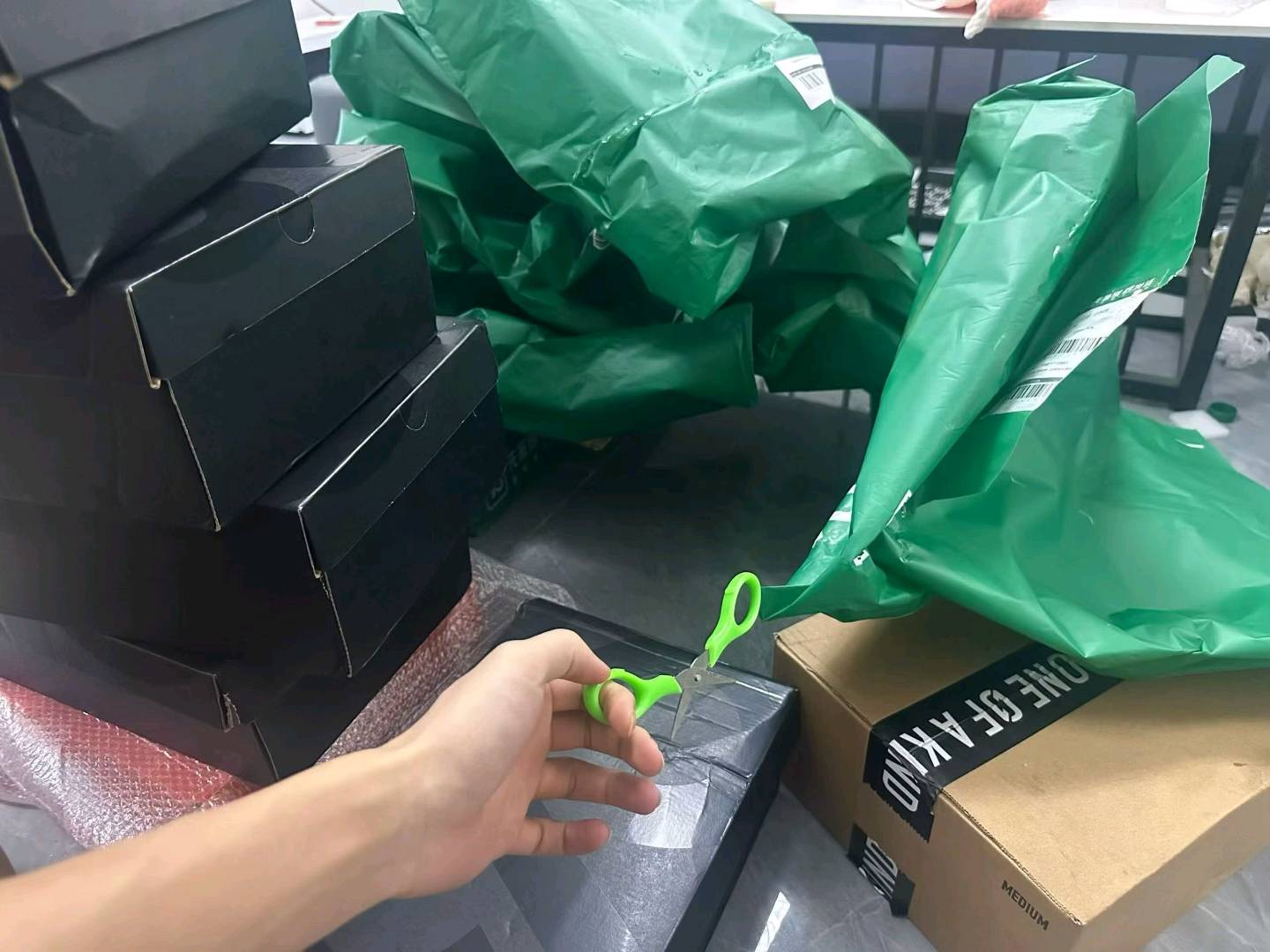 得物搬砖一单五百左右