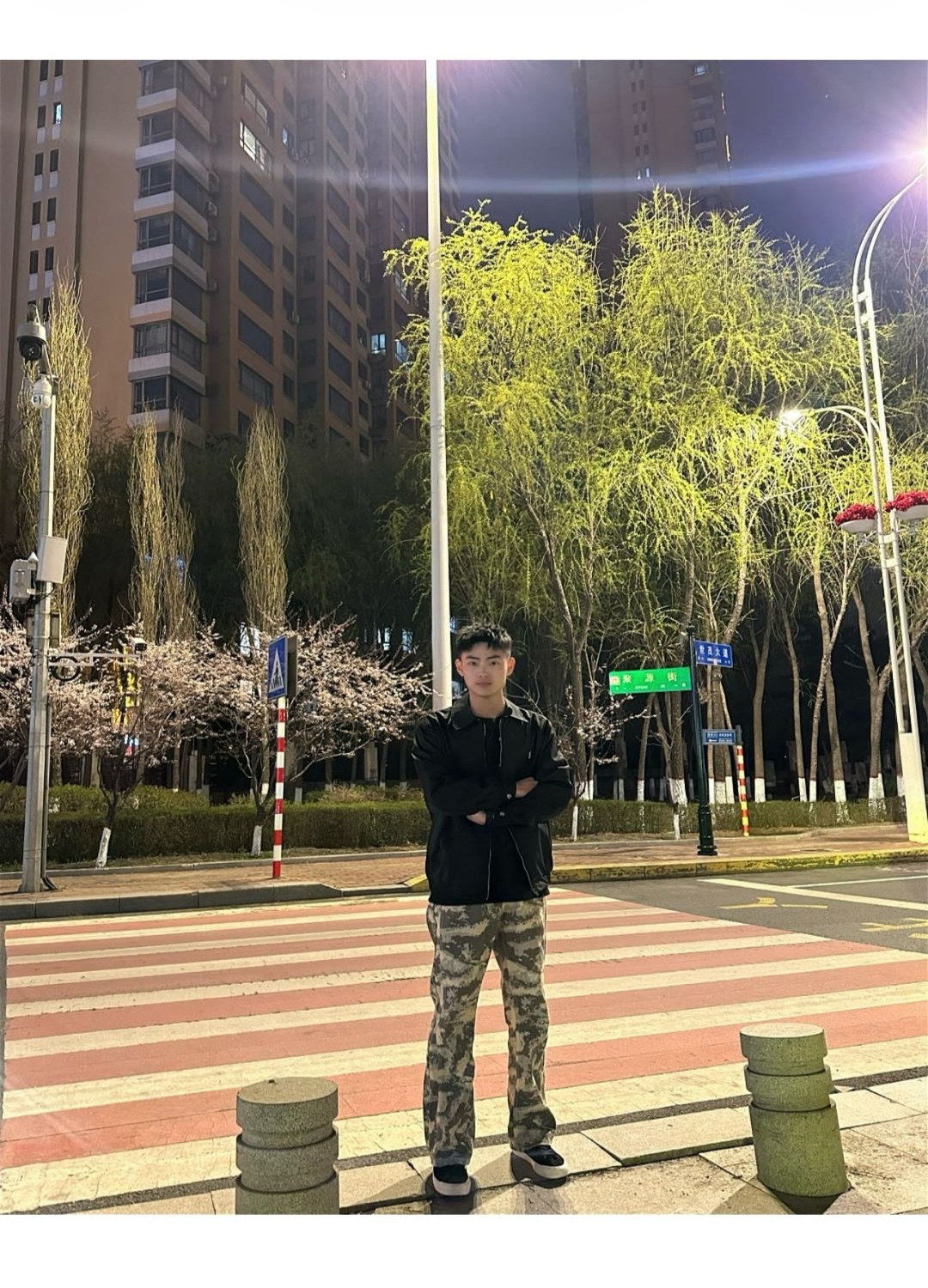 接寄拍 五官立体 182 125