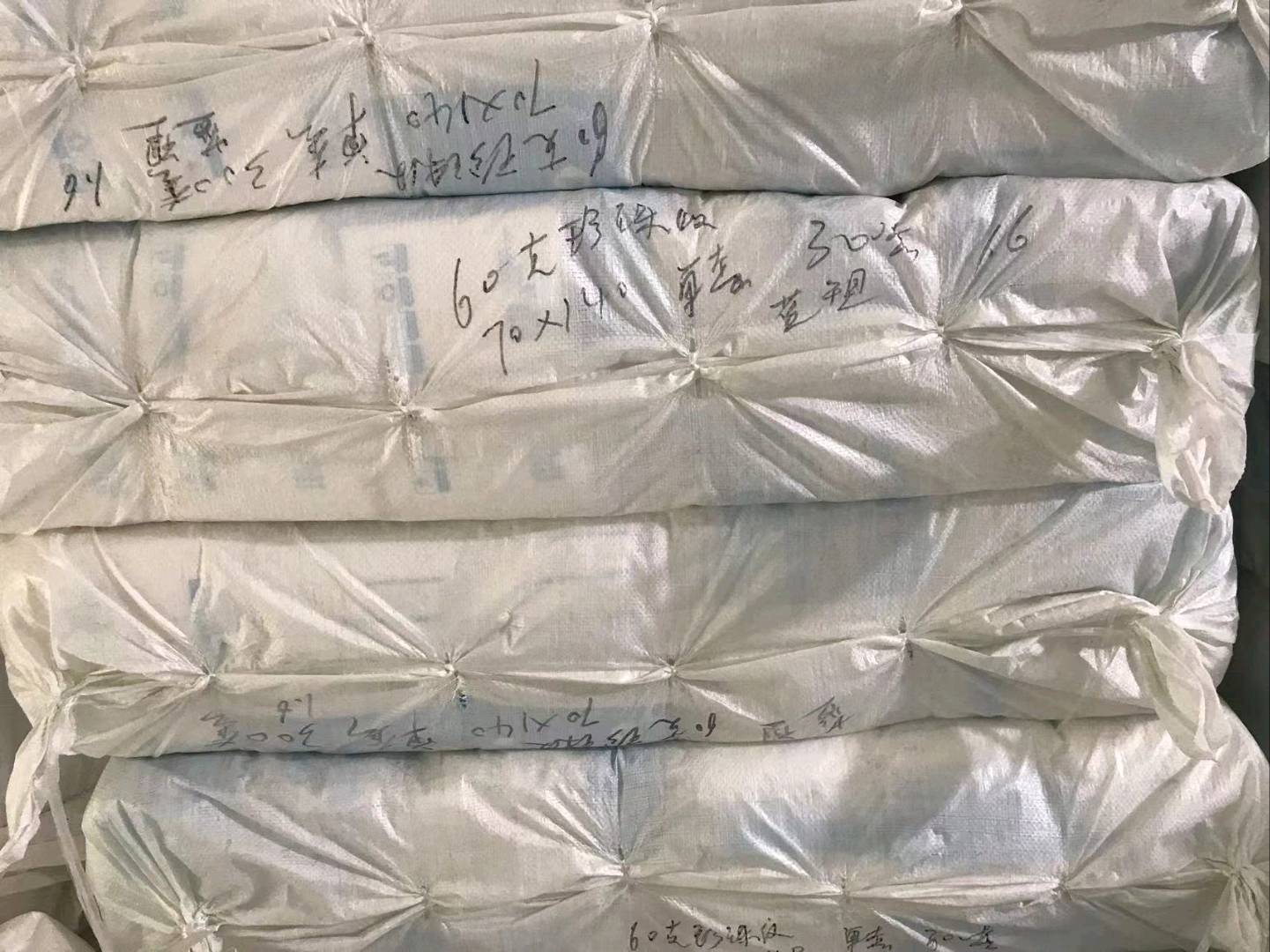 纯棉布草四件套或一次性四件套和毛巾浴巾