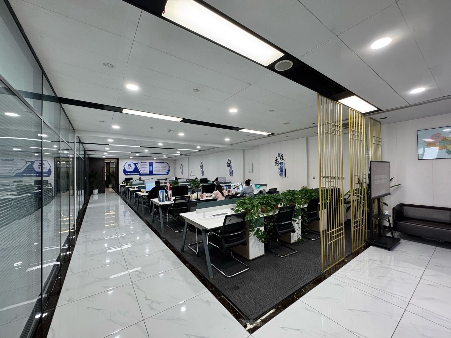 APP拉新，源头公司，一手渠道，没有中间商赚差价。