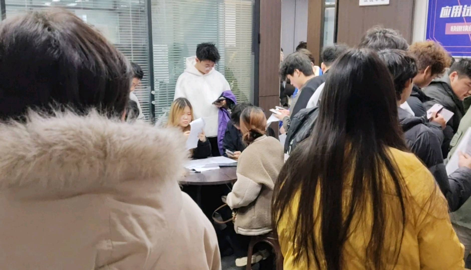 APP拉新源头渠道，行业优质资源210+推广软件，常规类均价35，独立后台有保障