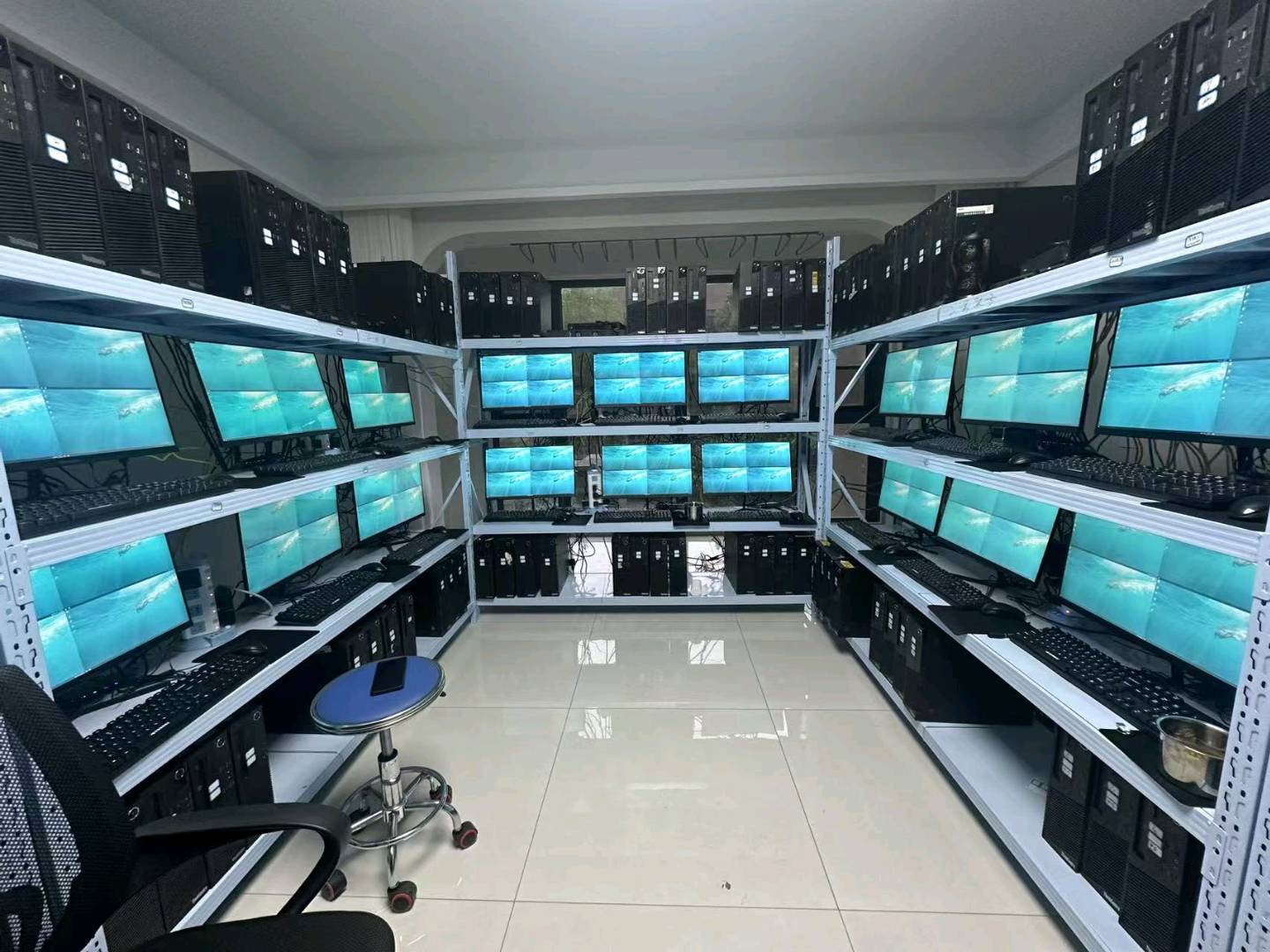 游戏工作室梦幻西游打图搬砖，单日单台可达2-4张日结周结