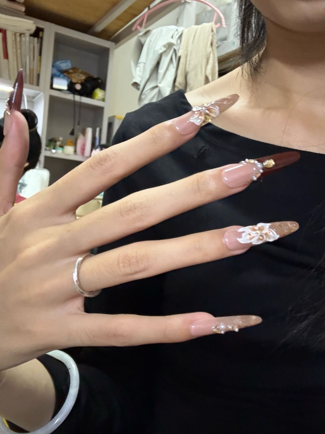 接手饰品、美甲等寄拍（非商家）