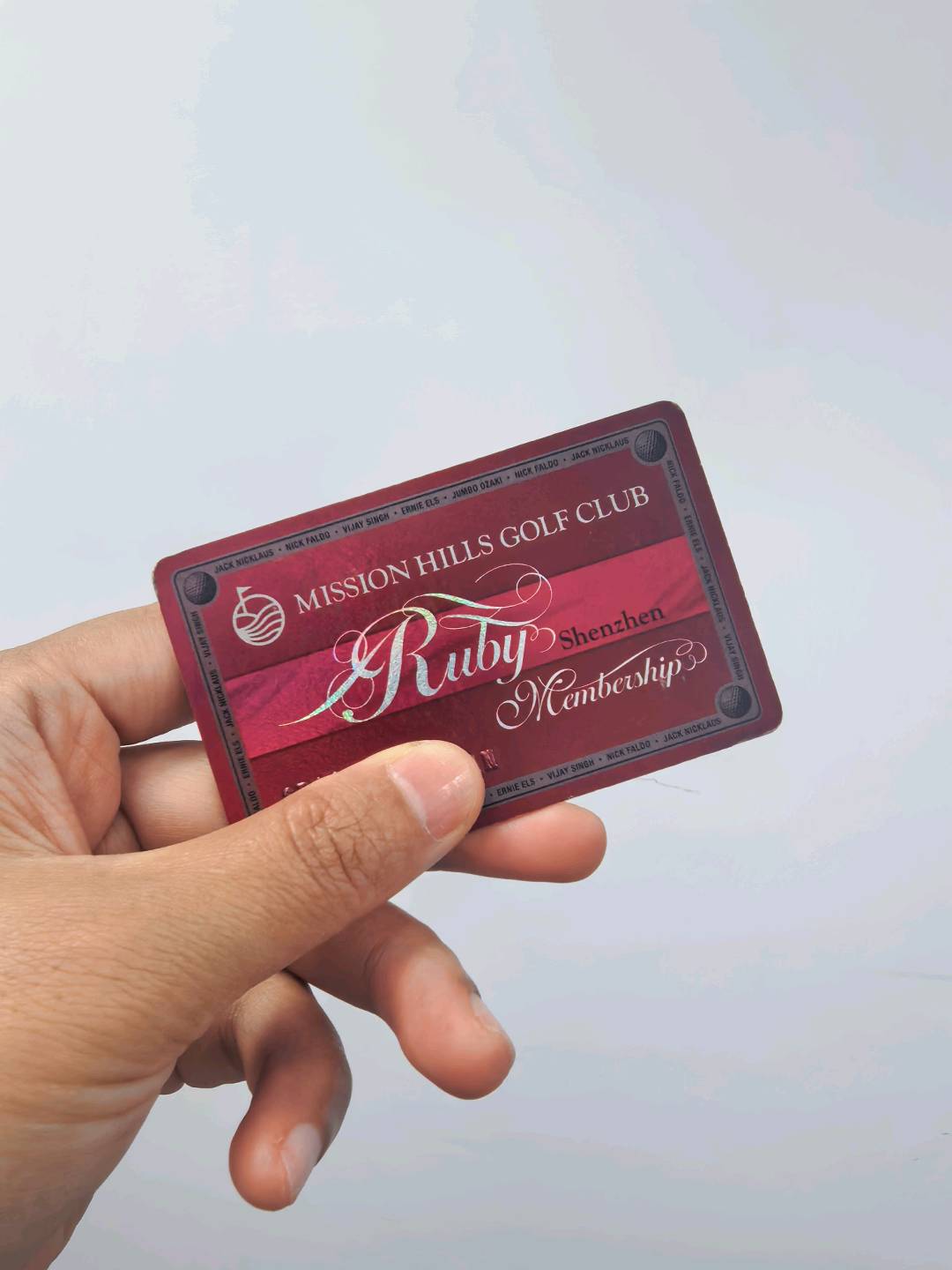 我做高尔夫球场二手会籍买卖，球场预定多年，寻求有高端客户资源伙伴合作