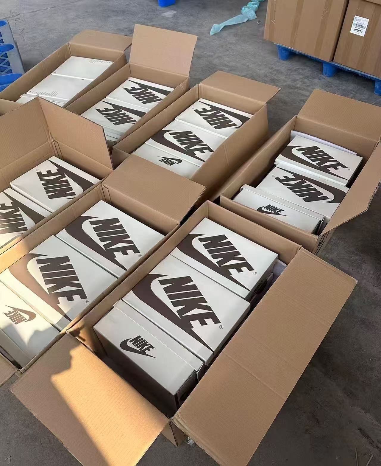 一单利润500/800+最新得物搬砖项目，无门槛！免费带！