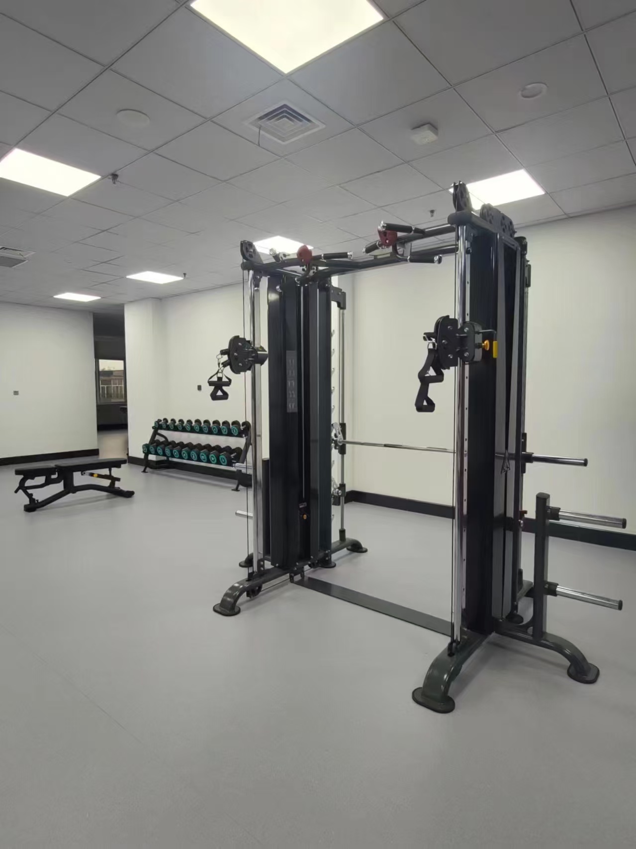 健身器材（跑步机按摩椅飞鸟训练器等等）零售、团购、批发、安装、维修、保养。