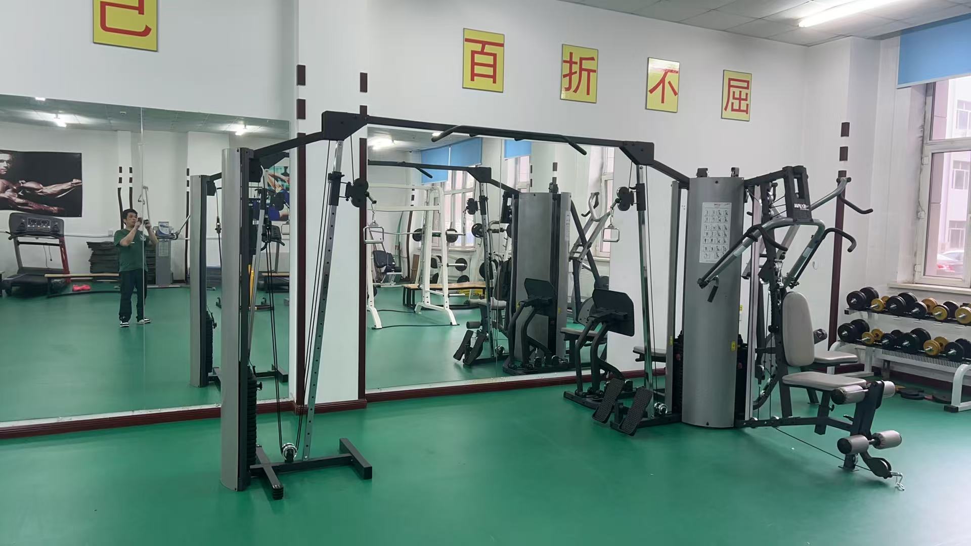 健身器材（跑步机按摩椅飞鸟训练器等等）零售、团购、批发、安装、维修、保养。