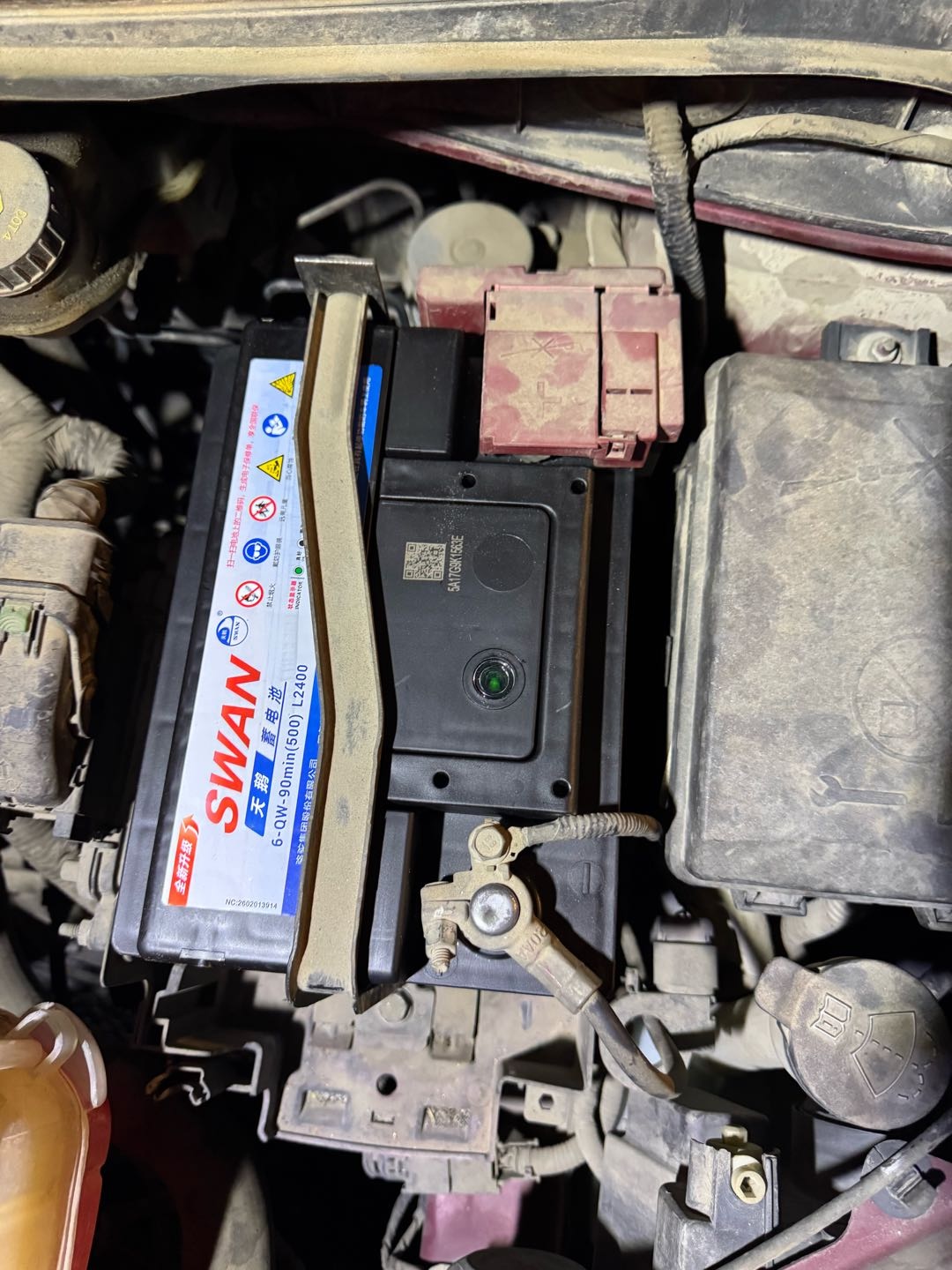 骆驼天鹅汽车蓄电池低价甩卖