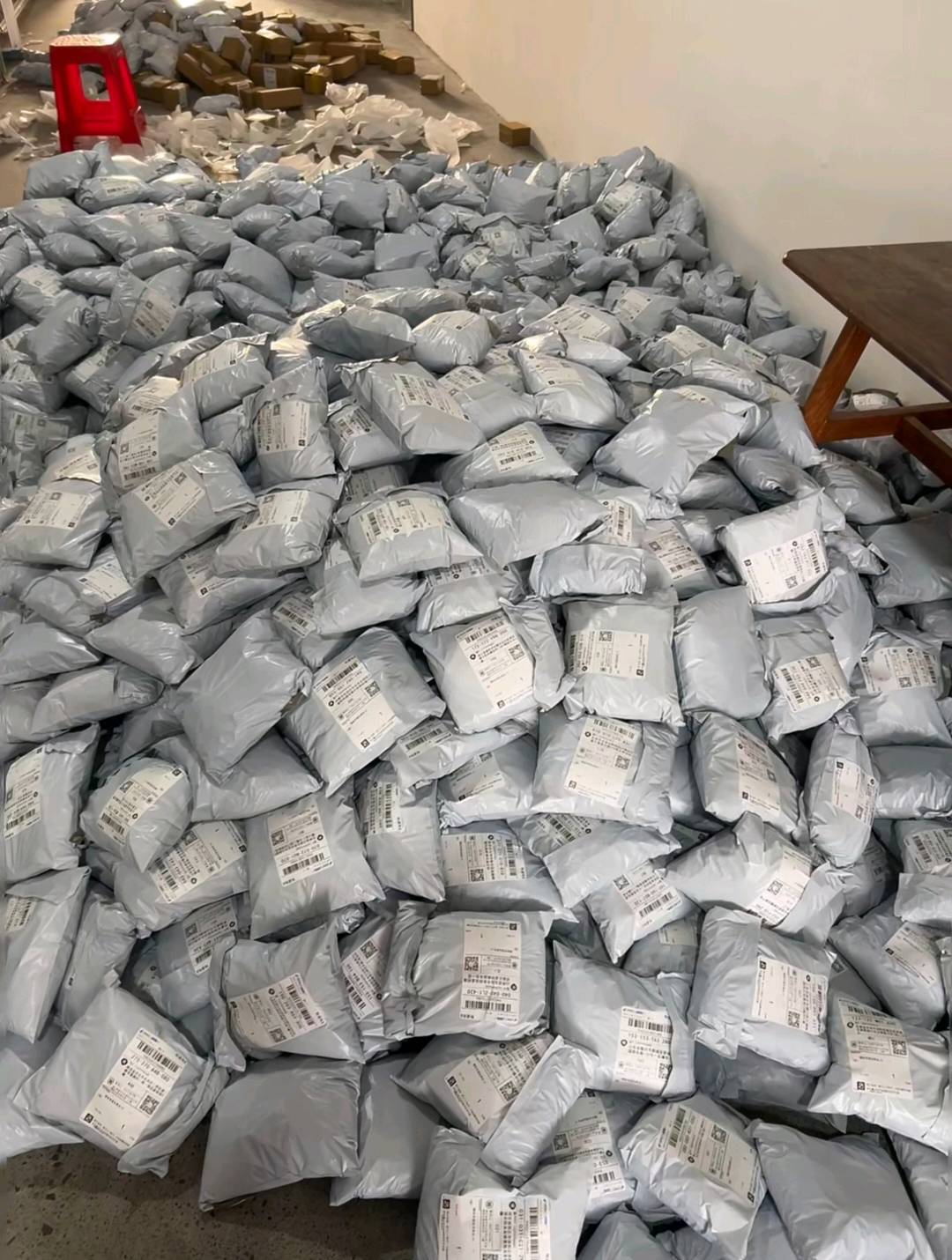 寻求拼多多电商合作伙伴，0基础小白可做，0学费