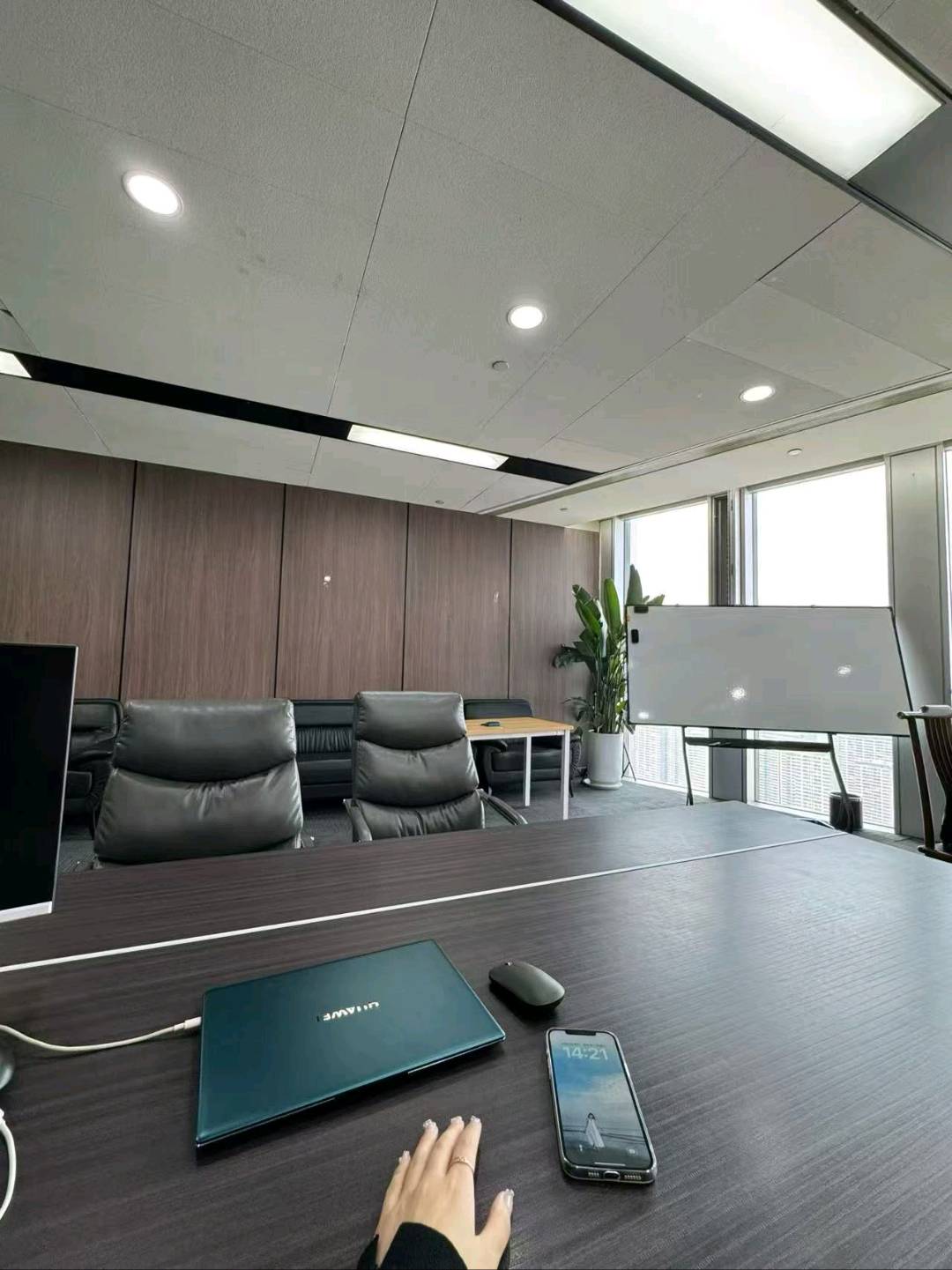 【找合伙人】APP拉新工作室源头日结，0加盟费，包食宿，不卖平台，合作共赢