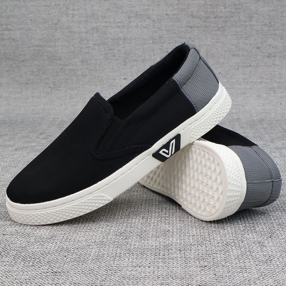 鞋子厂家寻经销商合租，一双返佣在10-25元左右