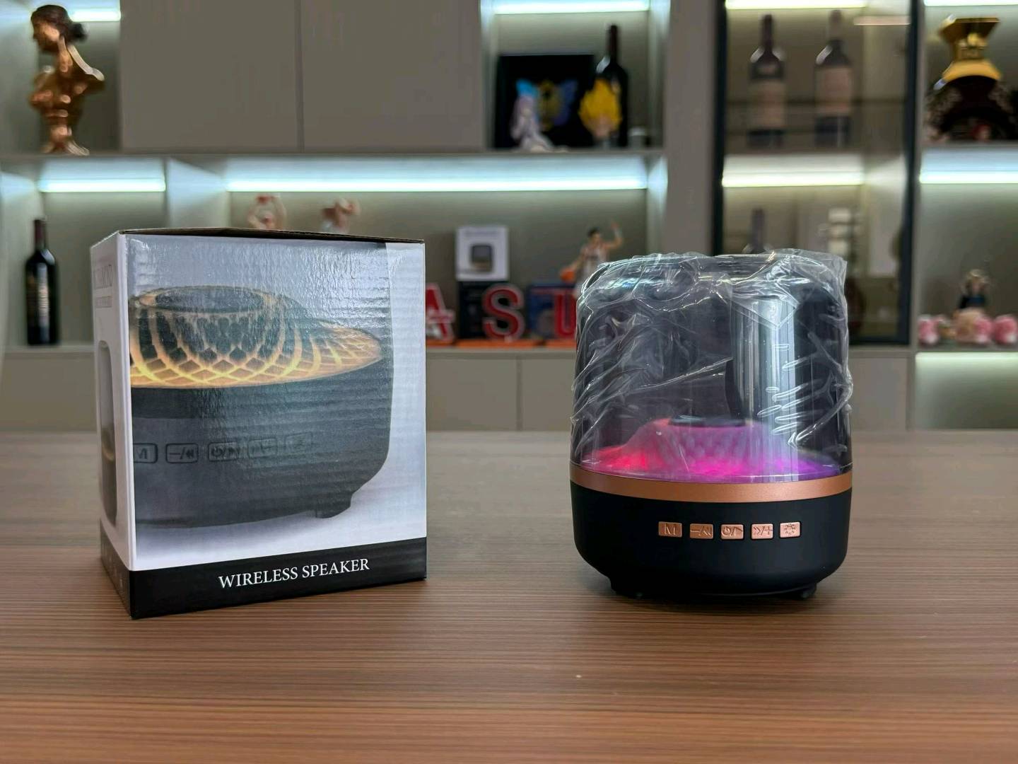 畅销款蓝牙音响//手持风扇外发加工