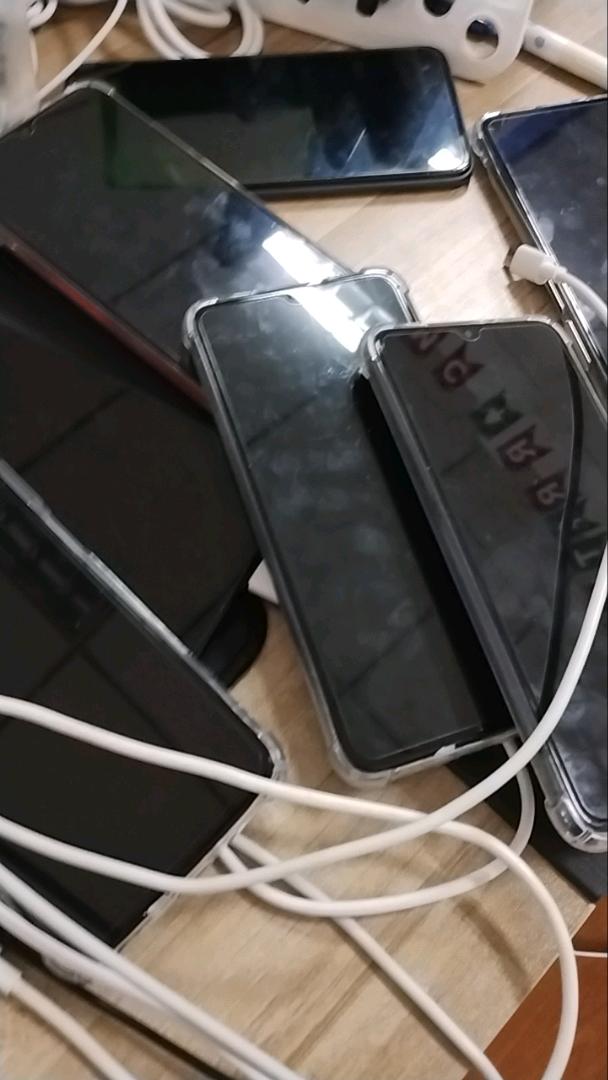 自有小红书号100个，素人代发