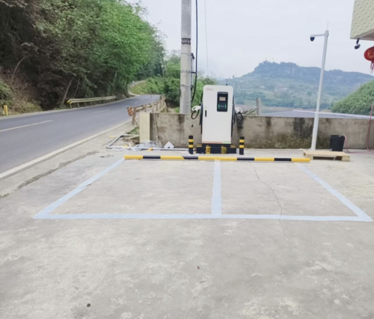 充电桩场地点位寻找