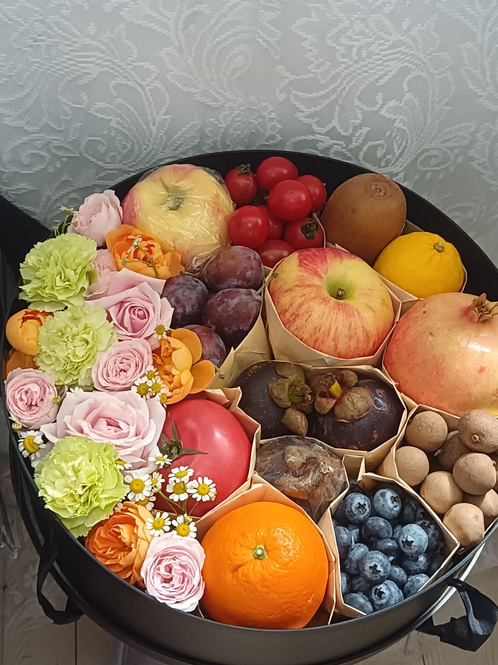 地推花束小伙伴合作
